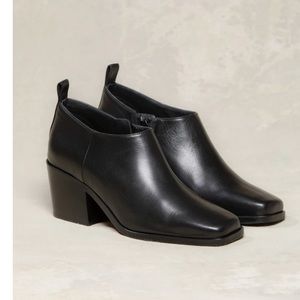 The Martina M.gemi ankle boots in black size US 6